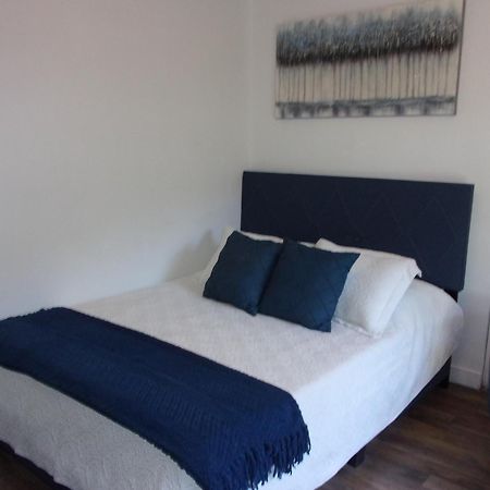 Updated Dwntwn 2Bd Twnhse W/Hot Tub& Private Patio Палм Спринг Екстериор снимка